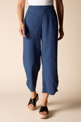 Summer Breeze Button Trim Capri - 41576