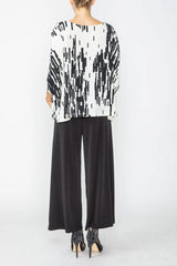 Pixelated Geometric Print Tiered Cape Top - C1082T