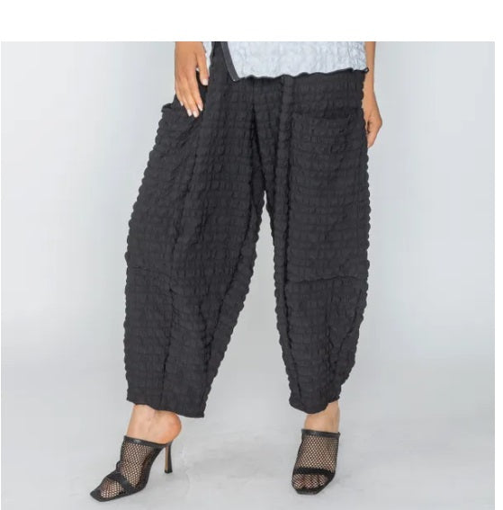 IC Collection Pucker Weave Wide Leg Pant in Black - 5005P-BK