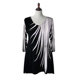 "Feathers" Abstract Print V-Neck Tunic in Black & White - 7869