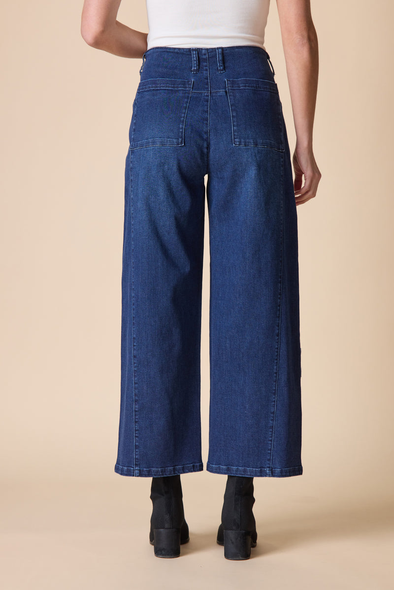 Stretch Denim Tossed Flower Jean - 11464