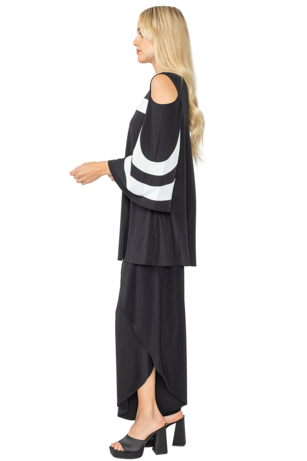 Bold Stripe Open-Shoulder Tunic in Black & White -1381T-BK
