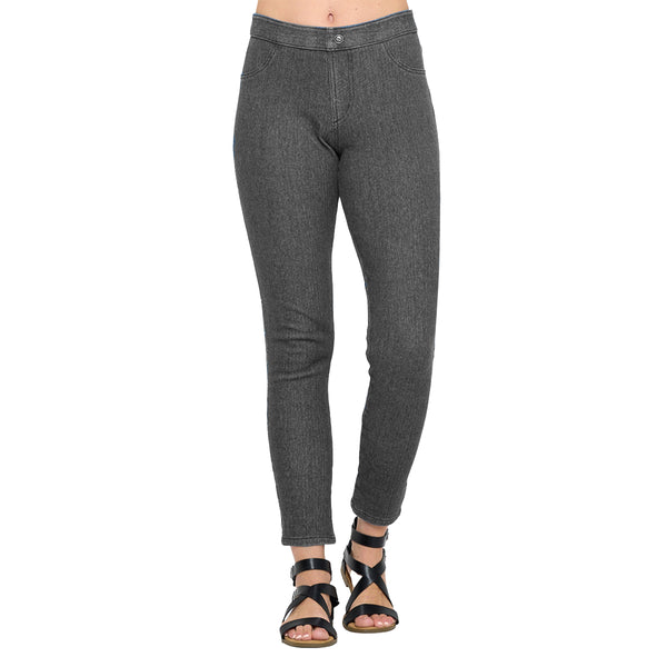 Focus Leggings w/ Back Pockets in Charcoal -  FC-105-CHRC