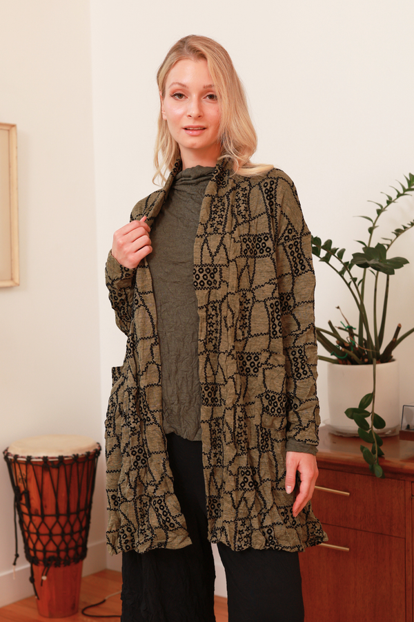 The Heidi Bold Crinkled Sweater Tunic - CB65373