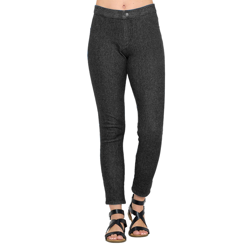 Focus Leggings w/ Back Pockets in Black -  FC-105-BLK