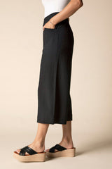 Crinkle Crepe Aria Capri - 21362 - Size S