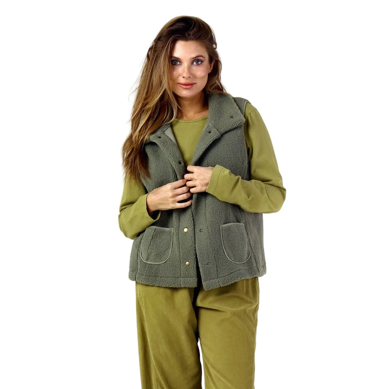 Teddy Bear Sherpa Vest in Forest - 2303