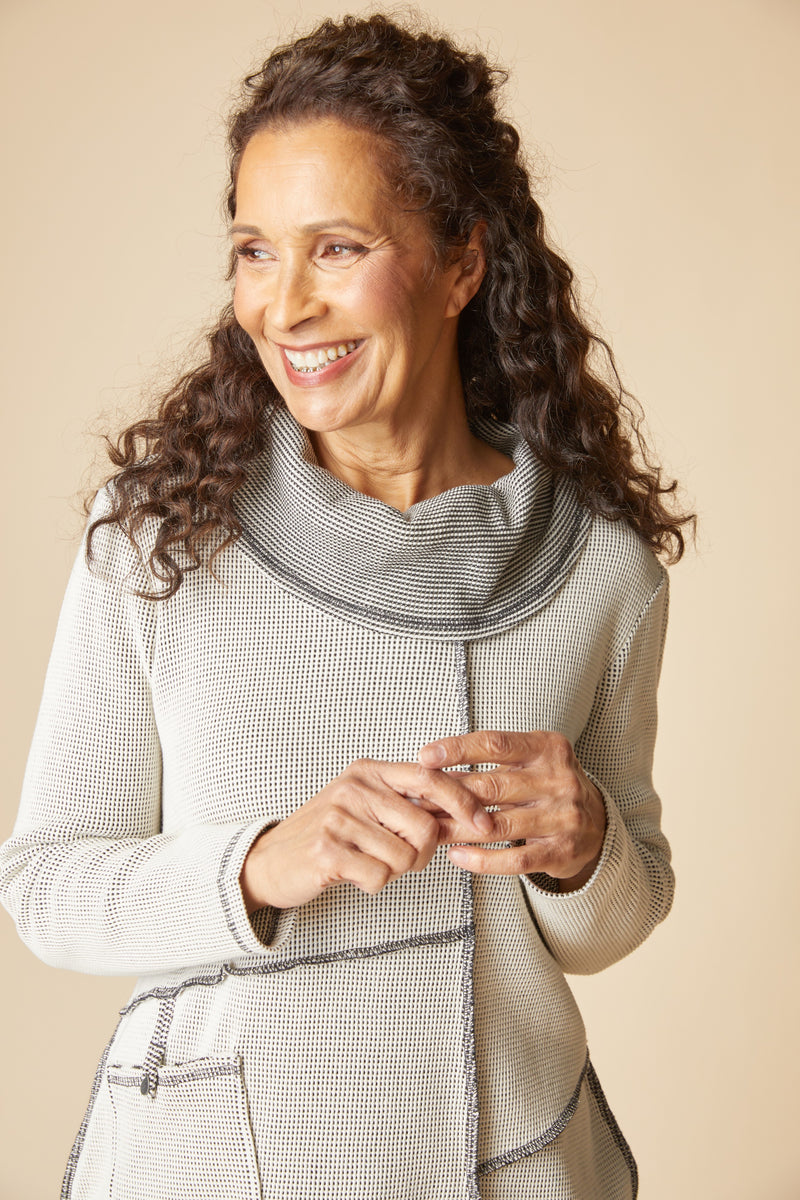 Opposites Attract Contrast Cowl Tunic - 31327