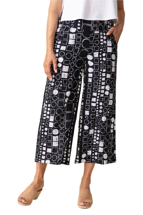 Express Travel Circle Square Crop Pant - 34167-BLK