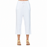 Pull-On Soft Cotton Capri in White - CS307