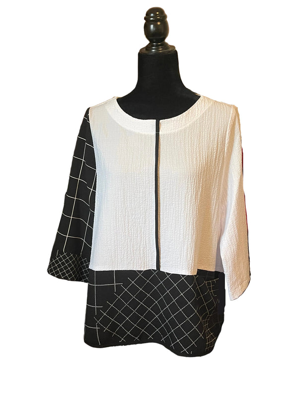Check Print Colorblock Pucker Top in Black/White - 4209-B/W