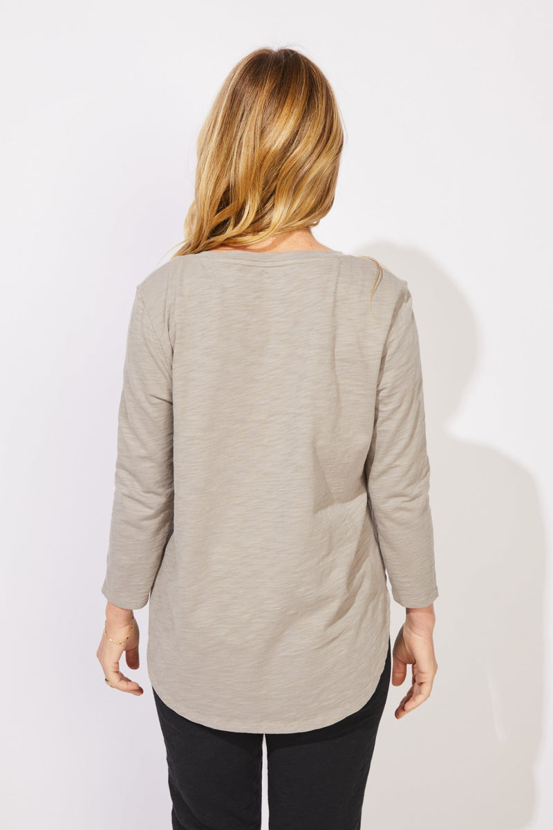 Peruvian Cotton Craft Floral Tee — fog