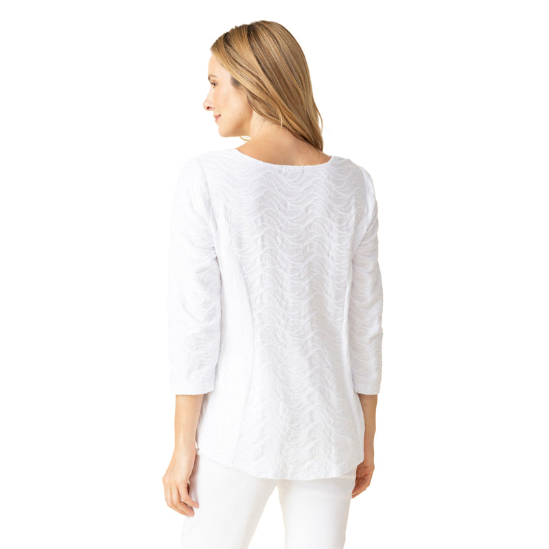 Textured Cotton Pocket Tee in White - 16318-WHT