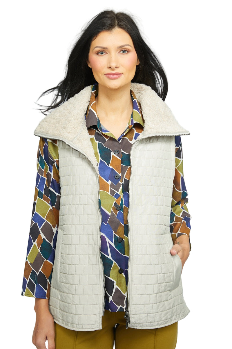 Cozy Cabin Vest - 500688