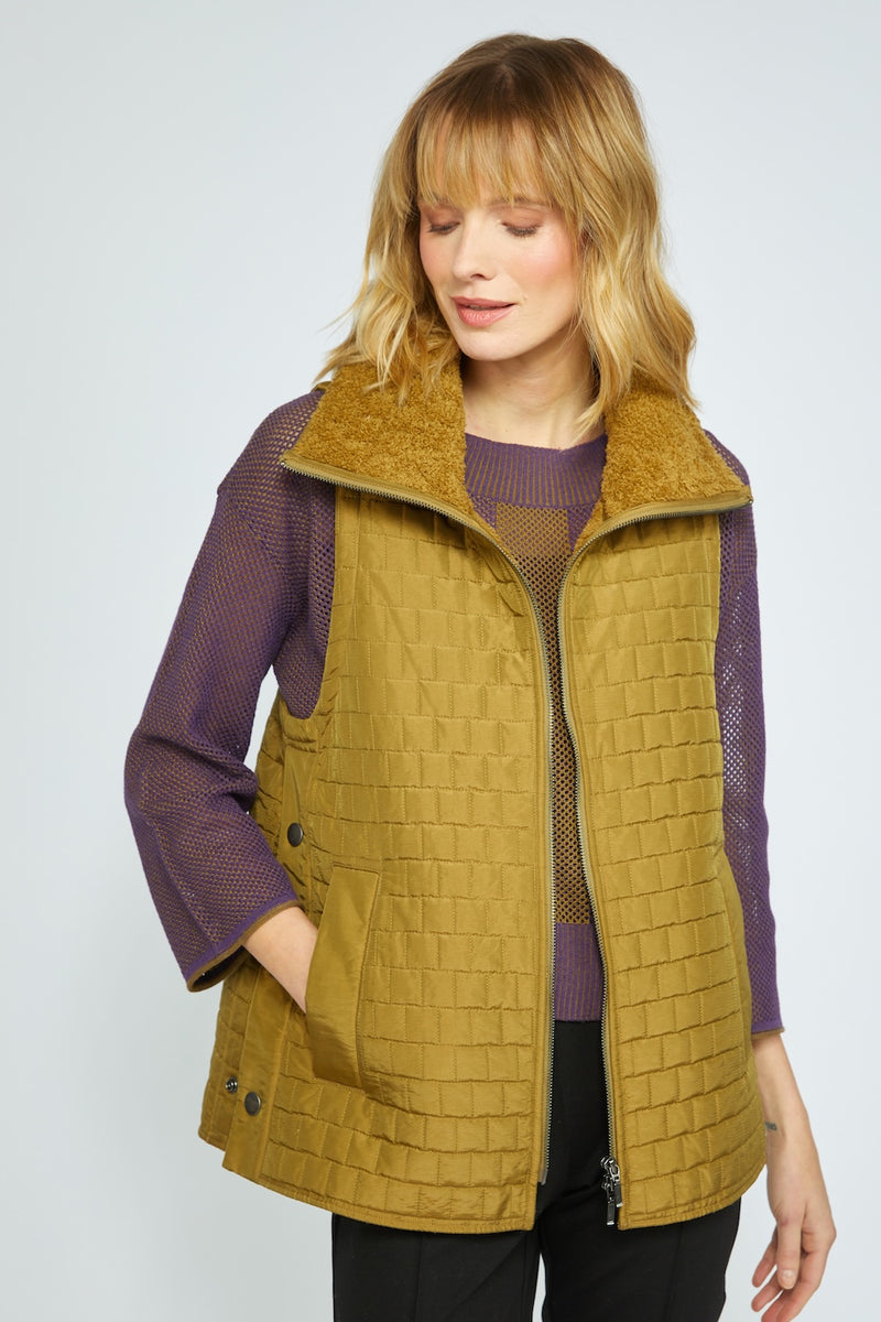 Cozy Cabin Vest - 500688