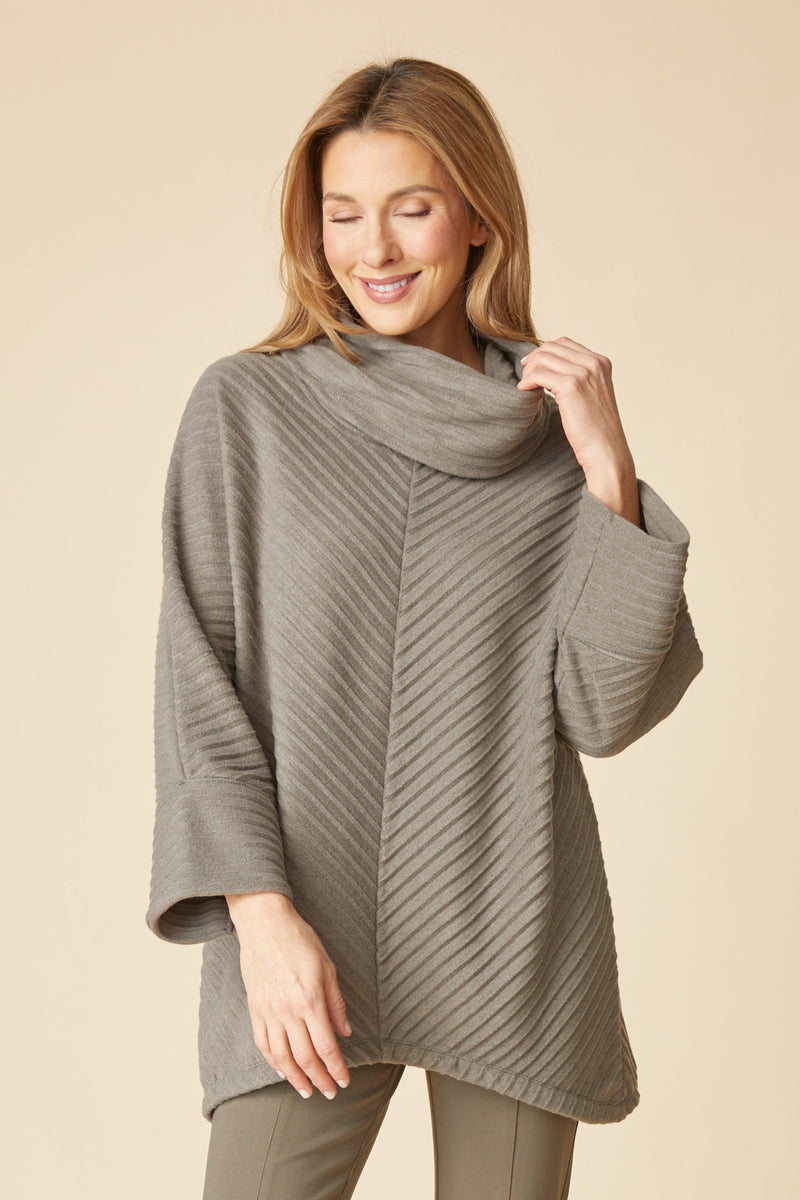 Pleated Fleece Chevron Pleat Top - 52355