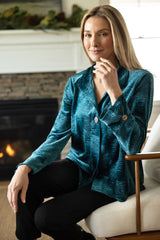 Soft Textured Crushed Velvet Hidden Placket Swing Shirt - 54746