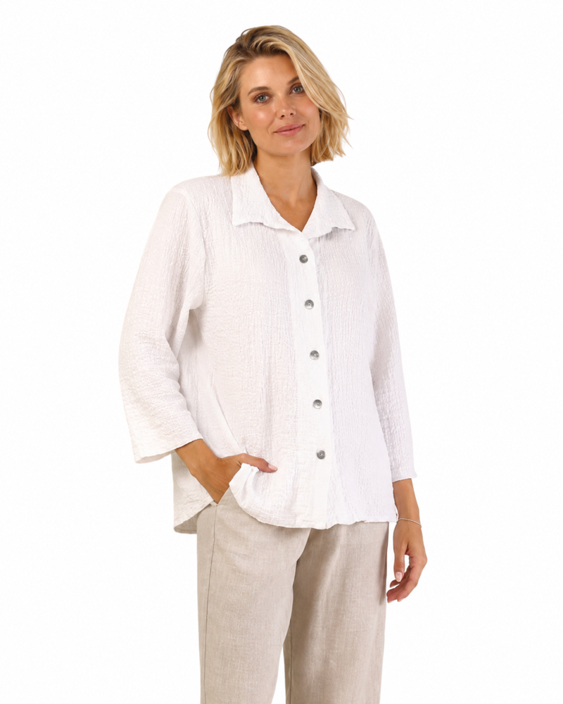 Seersucker Button Front Shirt in White - 46971