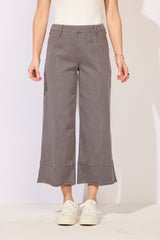 Comfort Knit Denim Chill Crop Jean (26"inseam) — mediumwash