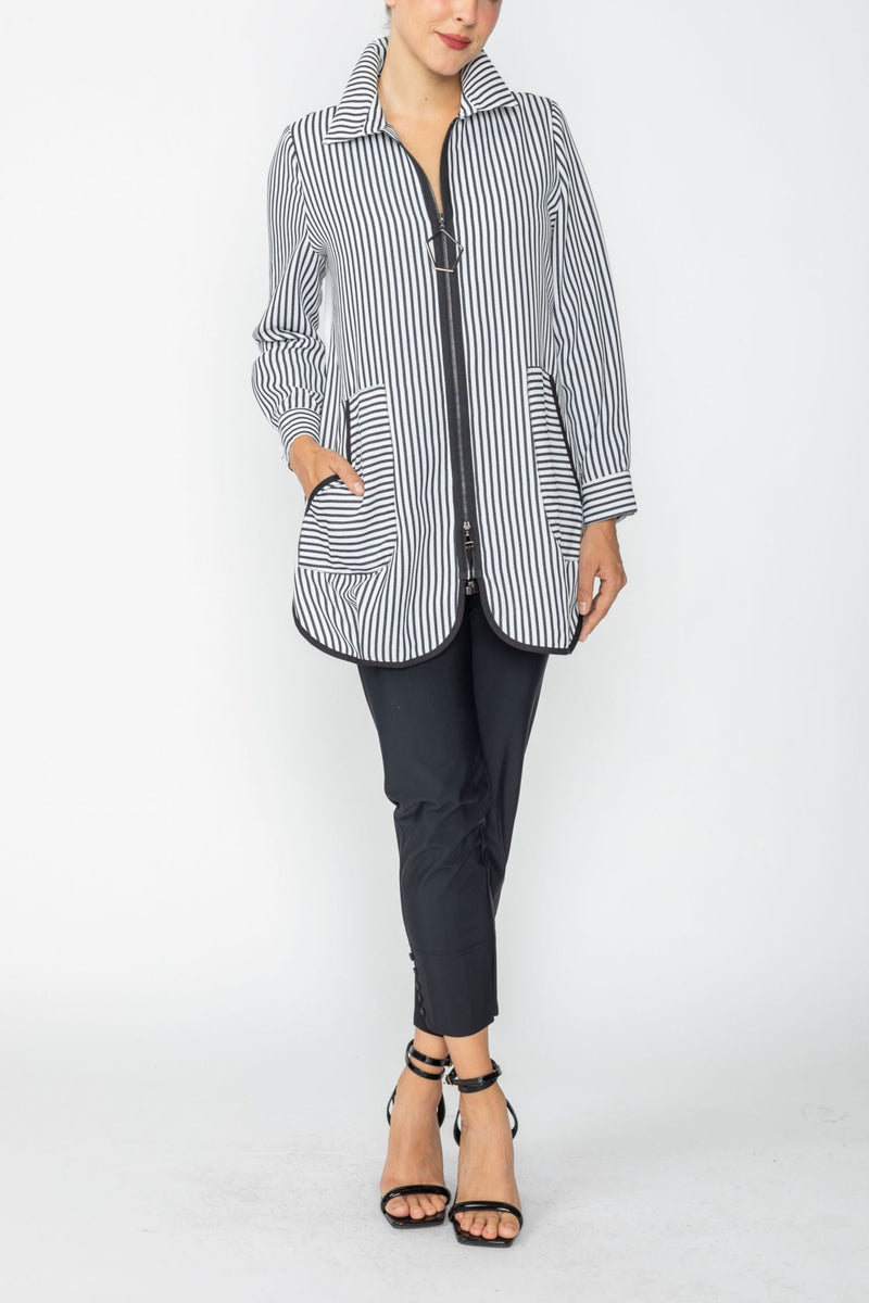 Mixed Direction Zip Front Tunic Jacket in Black & White - 7830J