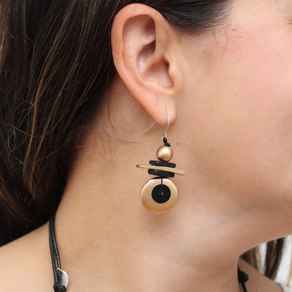 Assuta Gold Drop Earrings