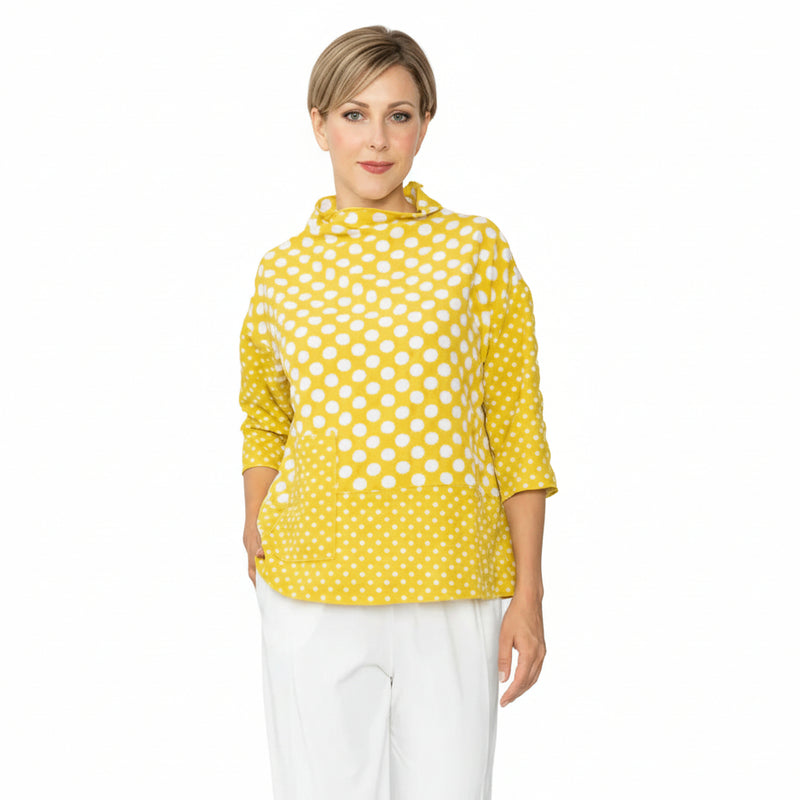 Mixed Dot Patch Pocket Top - C1105T
