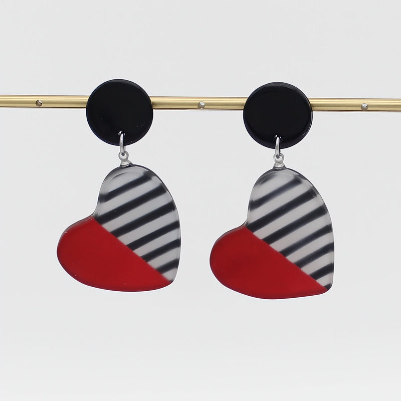 Red Stripe Frosted Heartstrings Earring