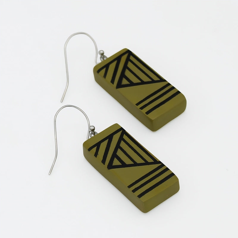 Olive Geometric Vesperra Earring