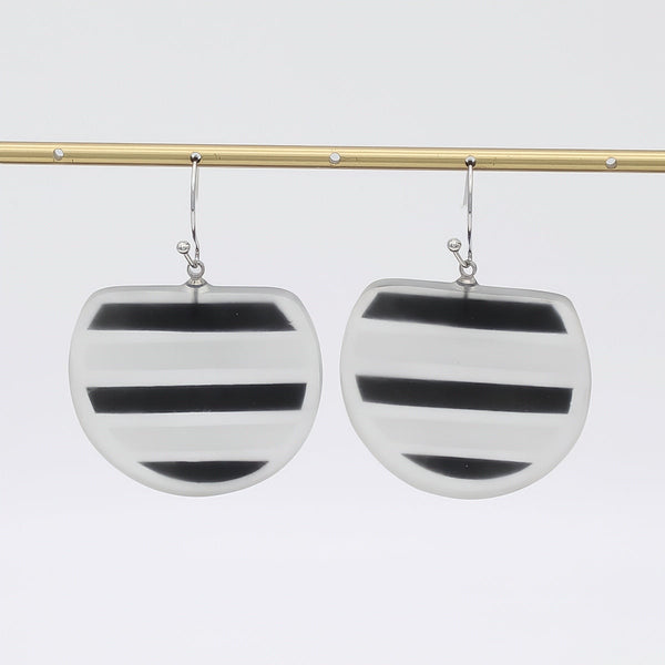 Black Eleni Dangle Earring