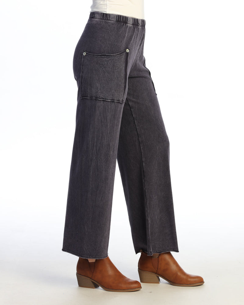 Terry Pant- M143
