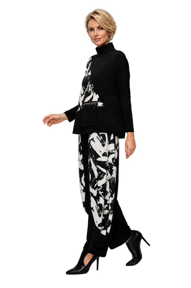 Artful Abstract Colorblock Top in Ivory/Black - 7580T-IV