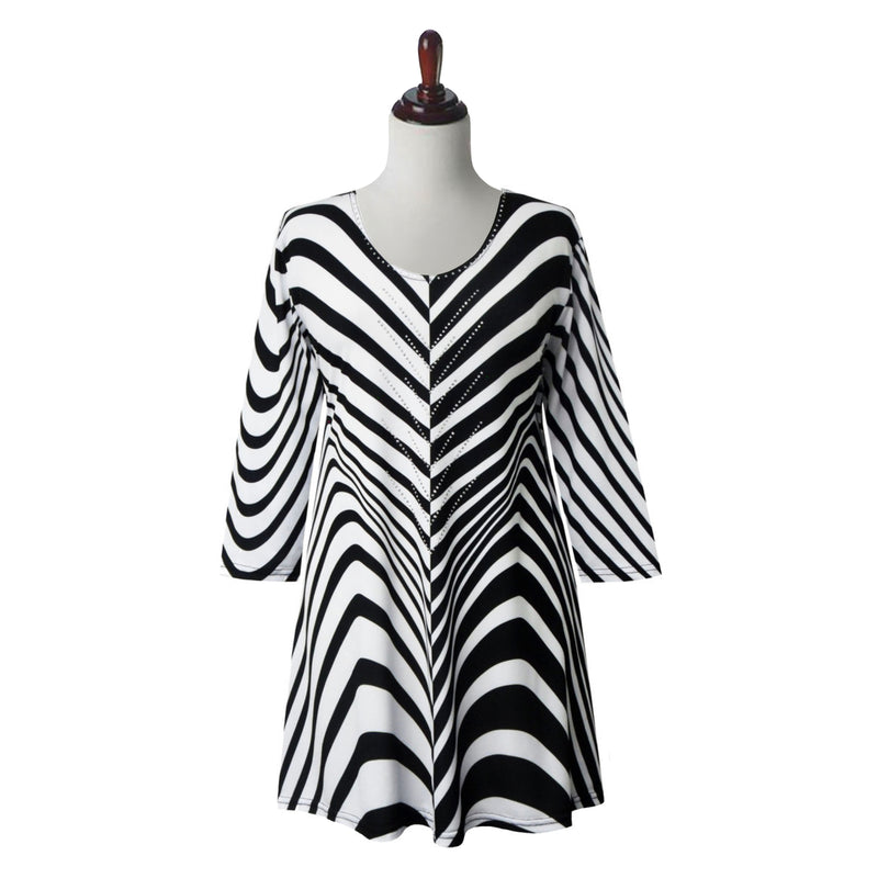 Valentina Zebra-Print V-Neck Tunic in Black/White - 21238