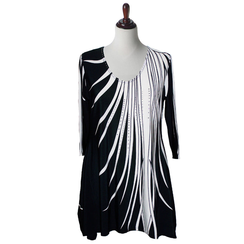 Valentina Signa "Dazzling" Abstract Print V-Neck Tunic in Black & White - 7869